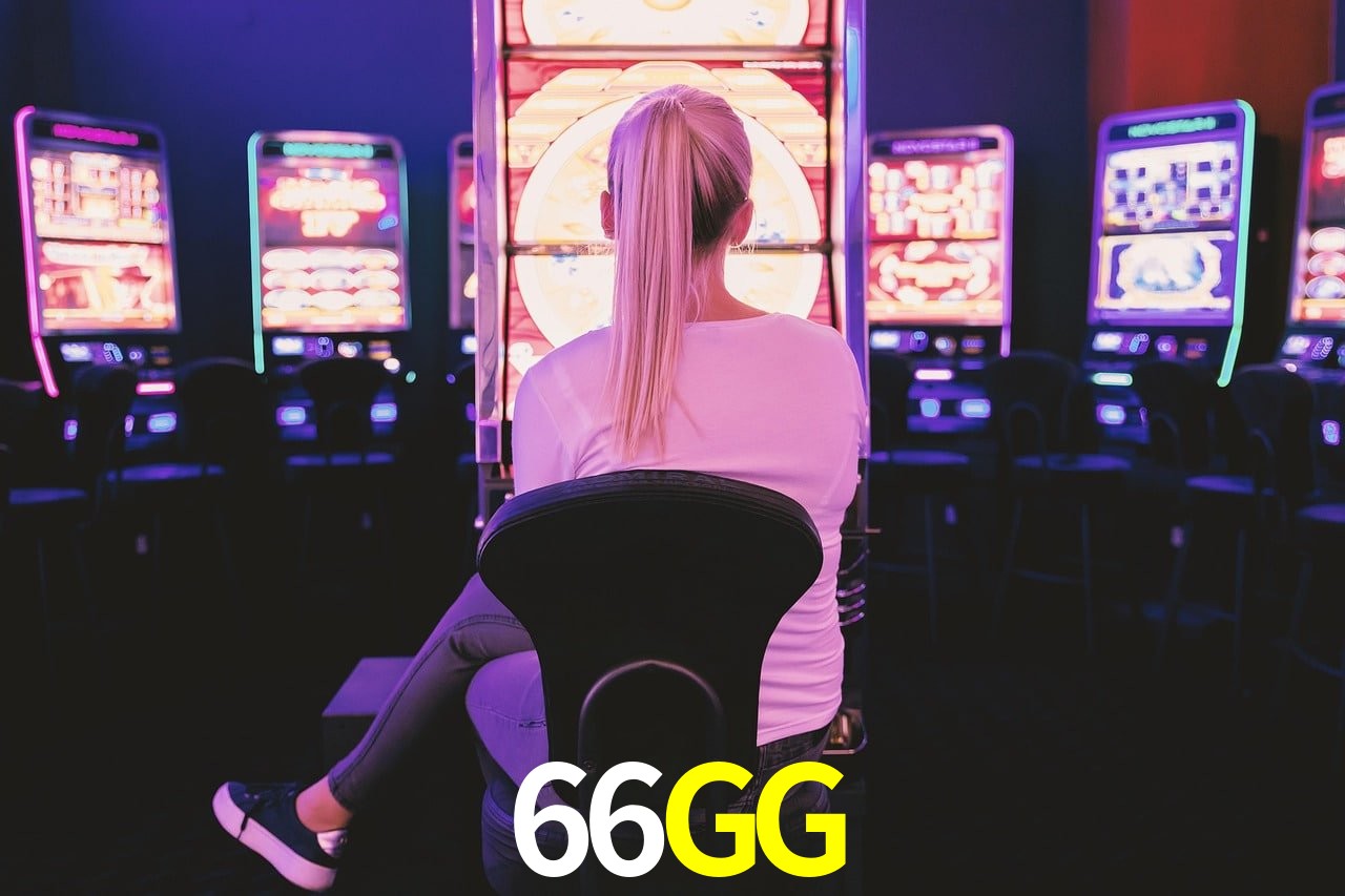 Bonus Features 66GG